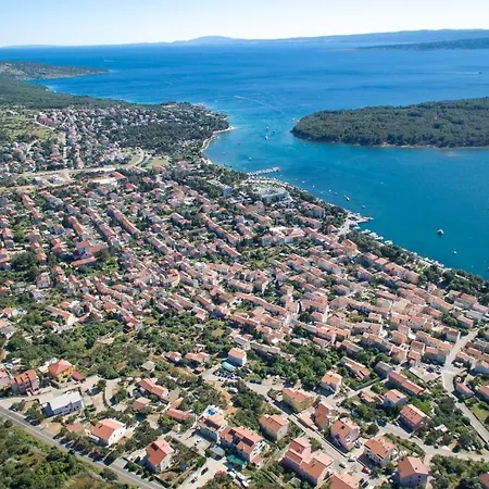 Studio 5410a Apartment