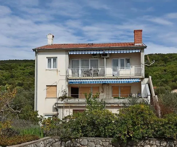 Studio 5410a Apartment