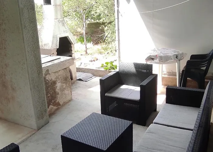 Studio 5410a Apartment